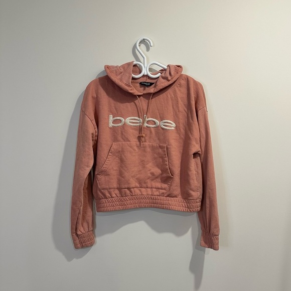 Bebe sports | Vintage Y2K pink-salmon Bebe cropped hoodie with and teddy logo - Picture 1 of 7